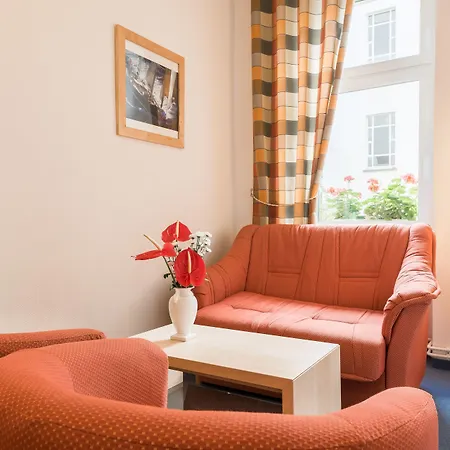 Prenzlberg Гостевой дом 3*